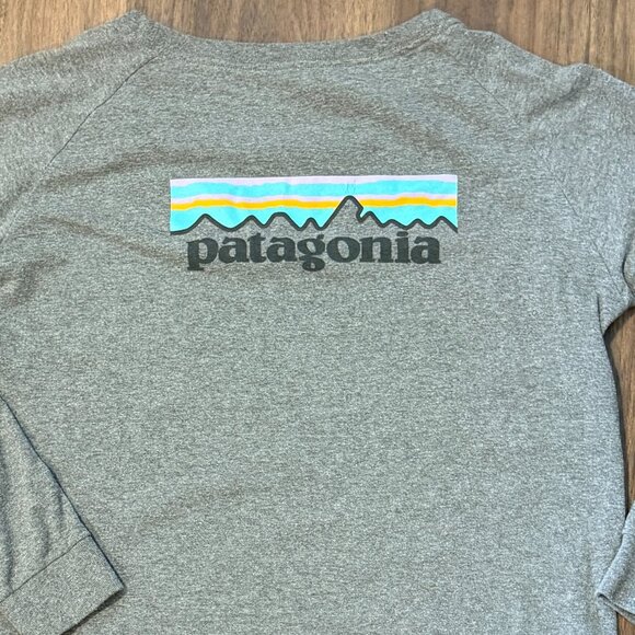 Patagonia Long Sleeve Shirt Womens Medium Gray Colorful Logo Back Tee - Picture 5 of 5